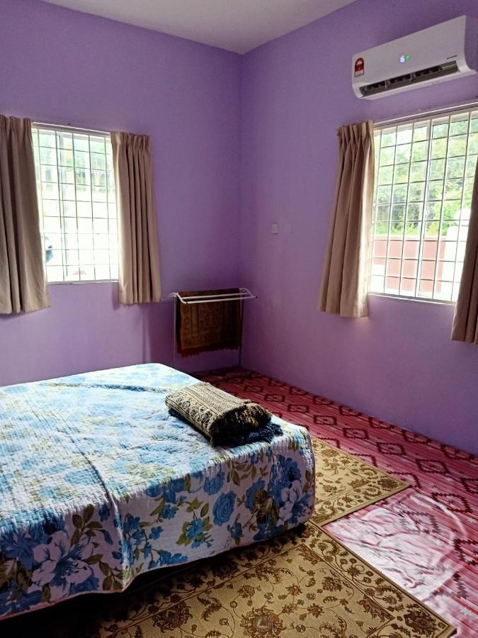 Aliza Scawa Homestay Kuala Pilah Exteriör bild